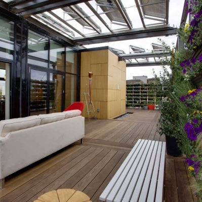 The outdoor rooms are analogues to the indoor space...
